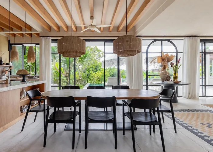 Bi Design House - Boutique بيت ضيافة
