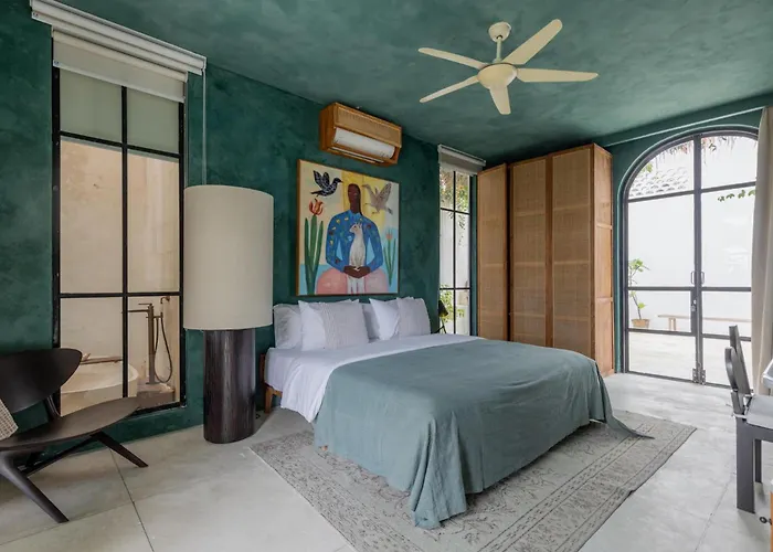 Bi Design House - Boutique