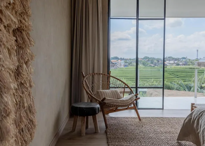 Bi Design House - Boutique بيت ضيافة
